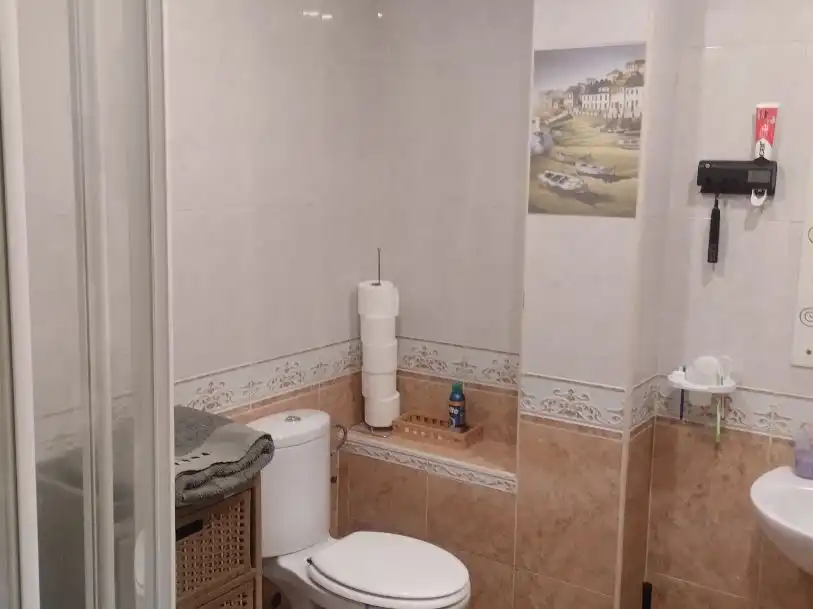 Casa o chalet en venta en Calle Azorín, 11, Yunquera de Henares Baño de Casa o chalet en venta en Yunquera de Henares con Aire acondicionado, Calefacción y Terraza