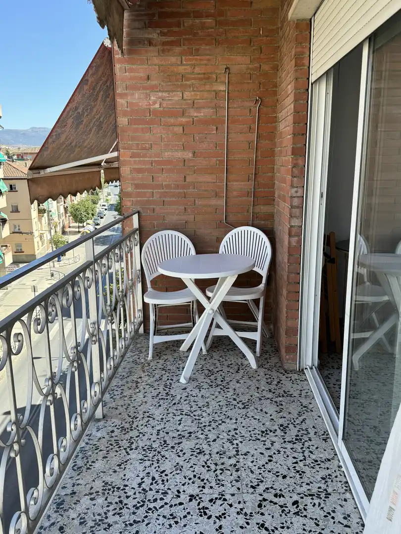 Piso de alquiler en Avenida de Dílar, 22, Barrio de Zaidín Terraza de Piso de alquiler en Granada con Aire acondicionado, Terraza y Amueblado