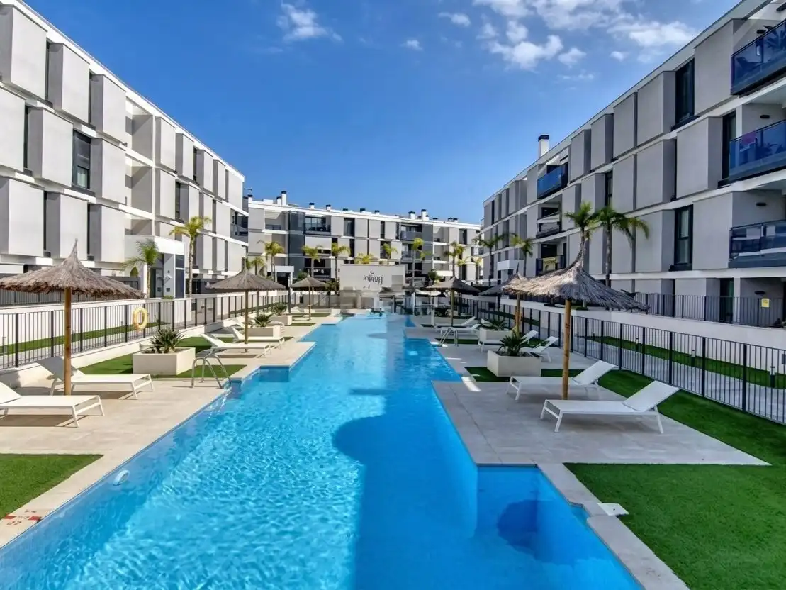 Piso de alquiler en Calle Rector Ramón Martín Mateo, 2, Bellavista - Capiscol - Frank Espinós Vista exterior de Piso de alquiler en Sant Joan d'Alacant con Aire acondicionado, Calefacción y Jardín privado