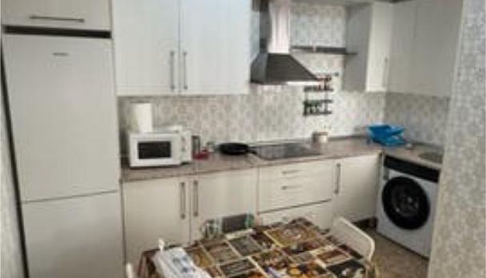 Flat for rent in Maria Auxiliadora - Barriada de Llera, Badajoz Capital - image 1 Photo 1 of Flat for rent in Maria Auxiliadora - Barriada de Llera, Badajoz Capital