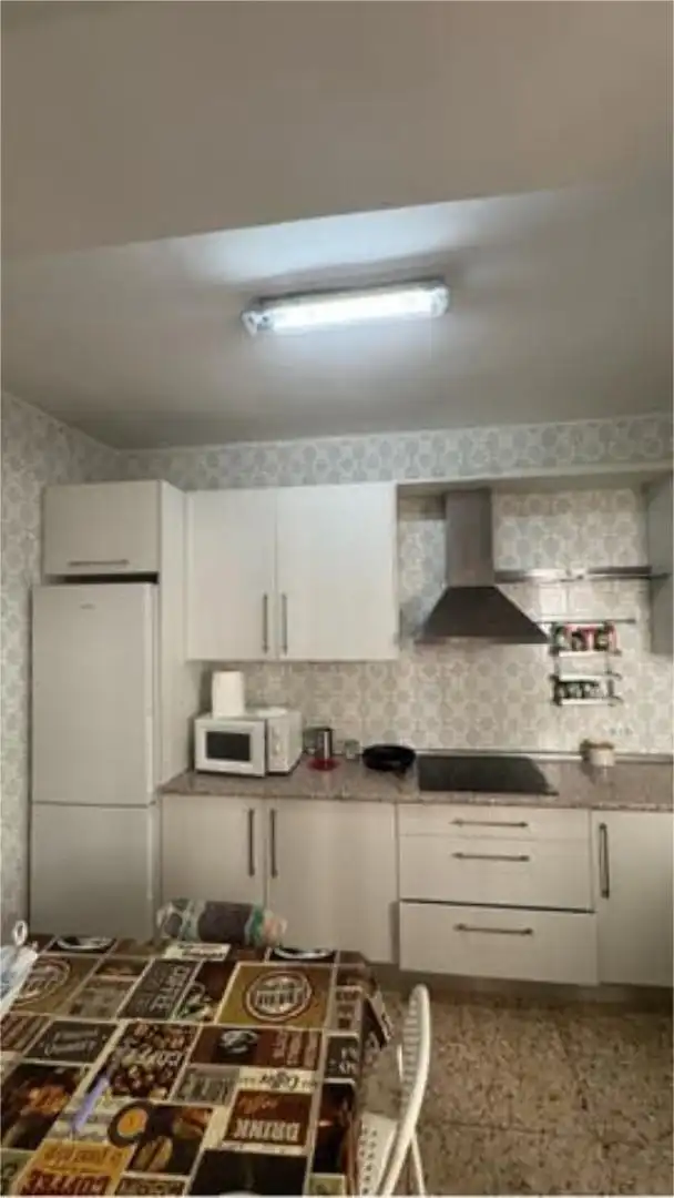 Flat for rent in Maria Auxiliadora - Barriada de Llera Kitchen of Flat for rent in Badajoz