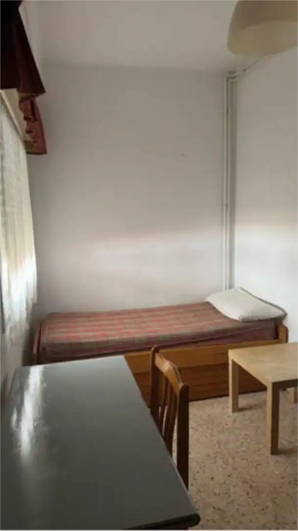 Flat for rent in Maria Auxiliadora - Barriada de Llera Bedroom of Flat for rent in Badajoz
