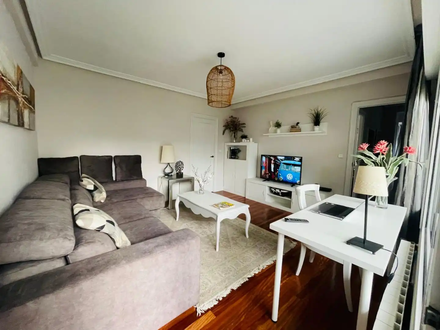Flat for rent in Zumalakarregi Kalea, 21, Zarautz Living room of Flat for rent in Zarautz with Heating, Parquet flooring and Terrace