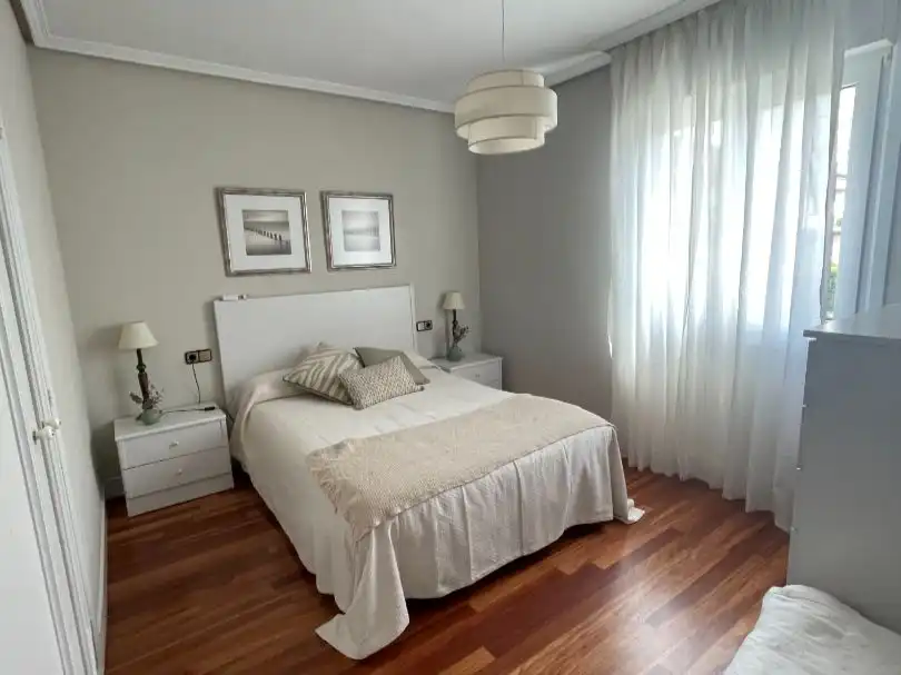 Flat for rent in Zumalakarregi Kalea, 21, Zarautz Bedroom of Flat for rent in Zarautz with Heating, Parquet flooring and Terrace