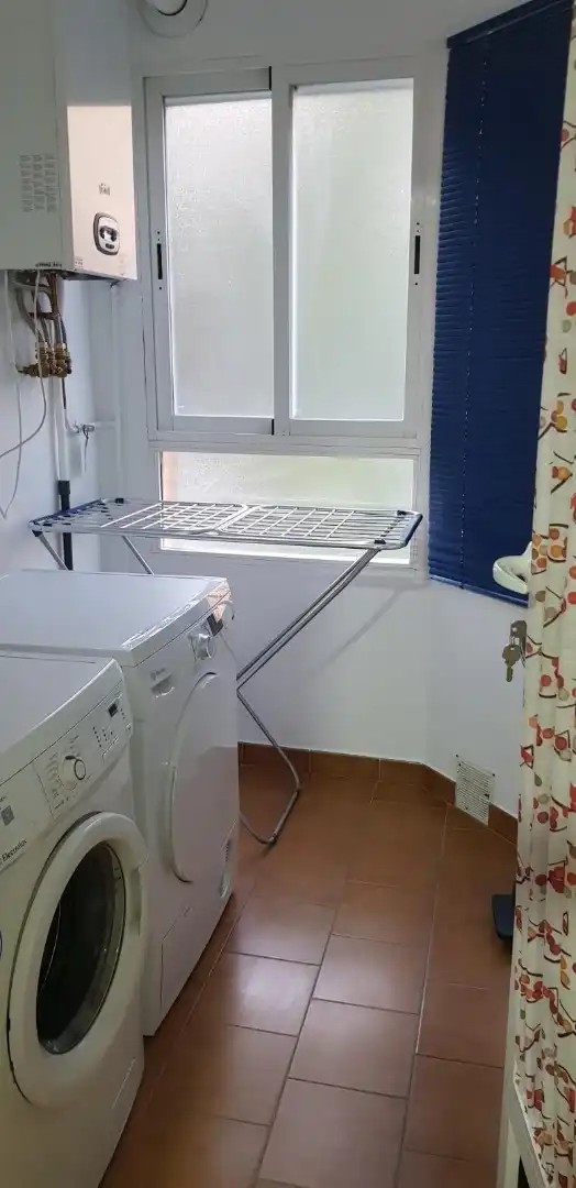 Piso de alquiler en Avenida de los Reyes Católicos, 9, Villarrobledo