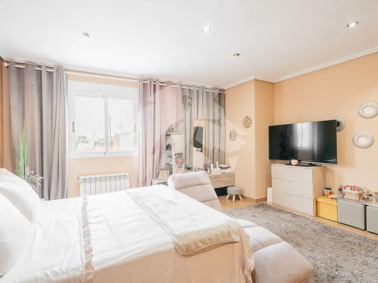 Dormitori de Casa adosada en venda en Burriana / Borriana amb Terrassa i Balcó