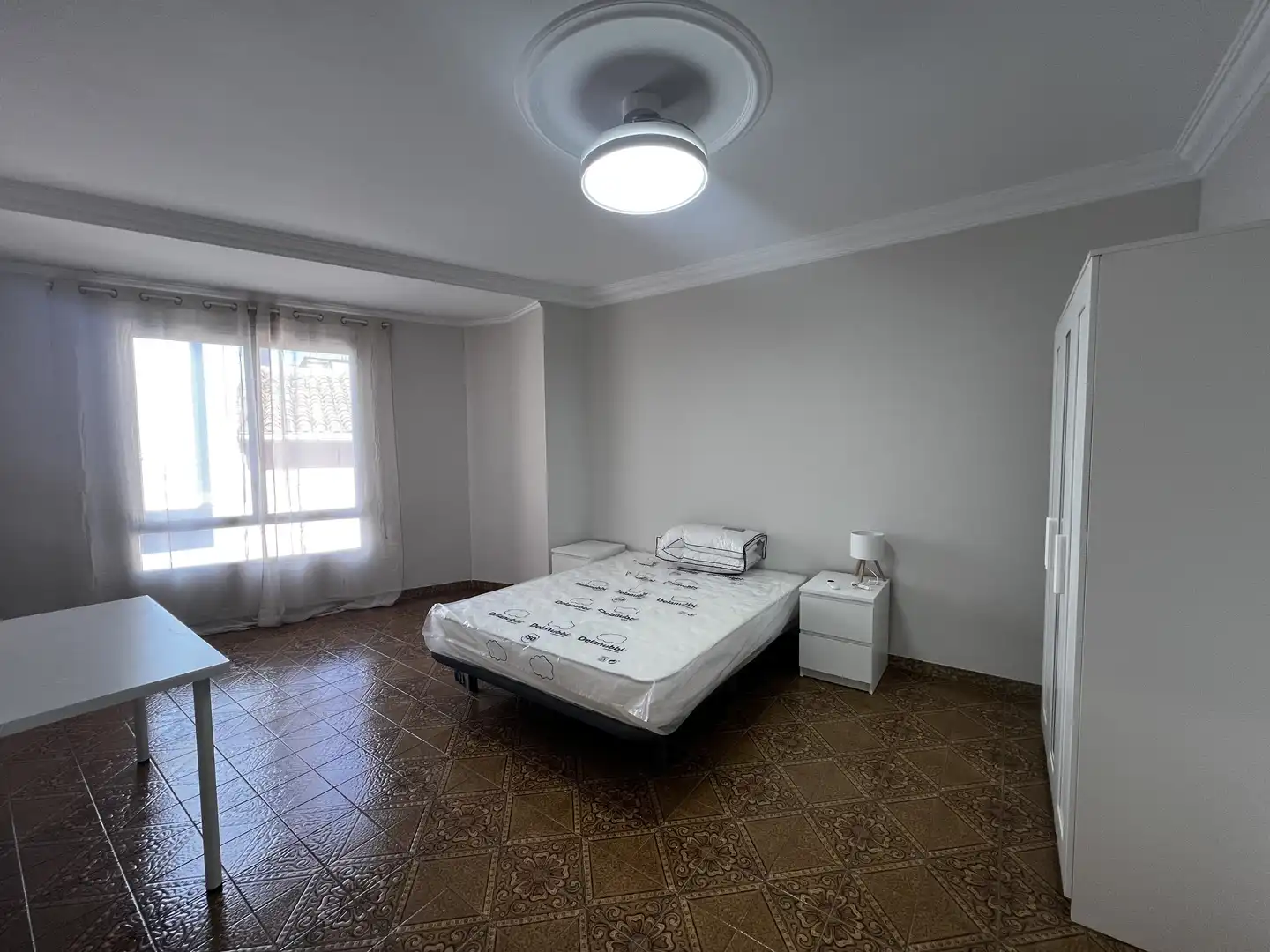 Room in Carrer Xàtiva, 21, Benifaió Room in Carrer Xàtiva, 21, Benifaió