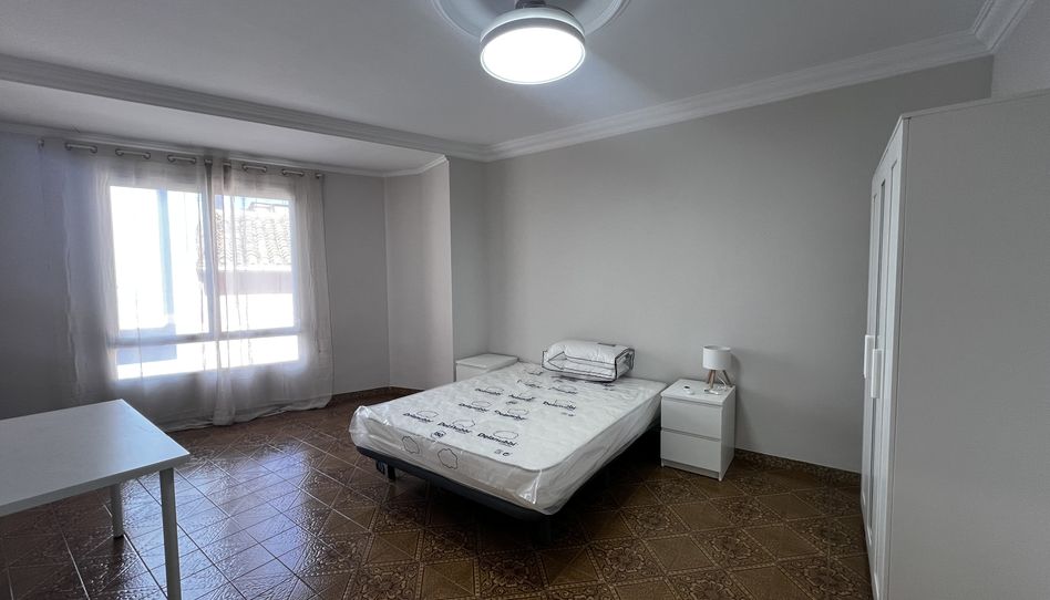 Room in Carrer Xàtiva, 21, Benifaió, Valencia - image 1 Photo 1 of Room in Carrer Xàtiva, 21, Benifaió, Valencia