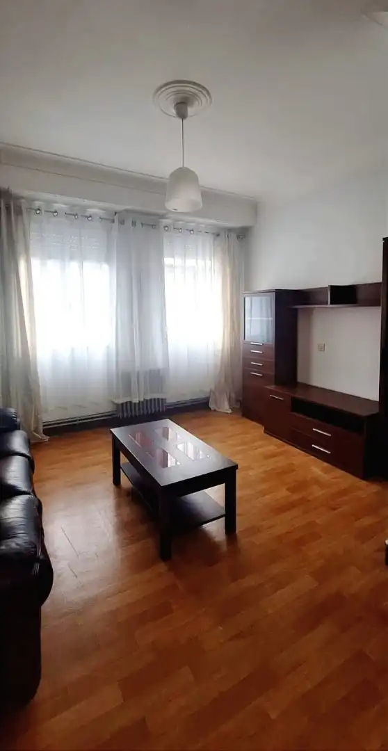 Flat for rent in Rúa Bispo Doutor Balanza, 9, San Roque - As Fontiñas Living room of Flat for rent in Lugo with Heating, Parquet flooring and Furnished