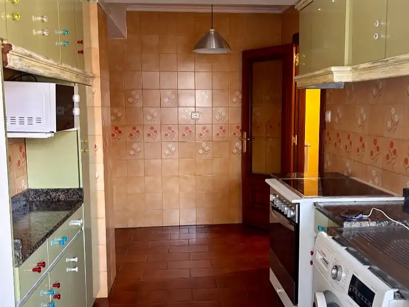 Flat for sale in Alameda Ayuntamiento, 17, Colindres Kitchen of Flat for sale in Colindres with Balcony