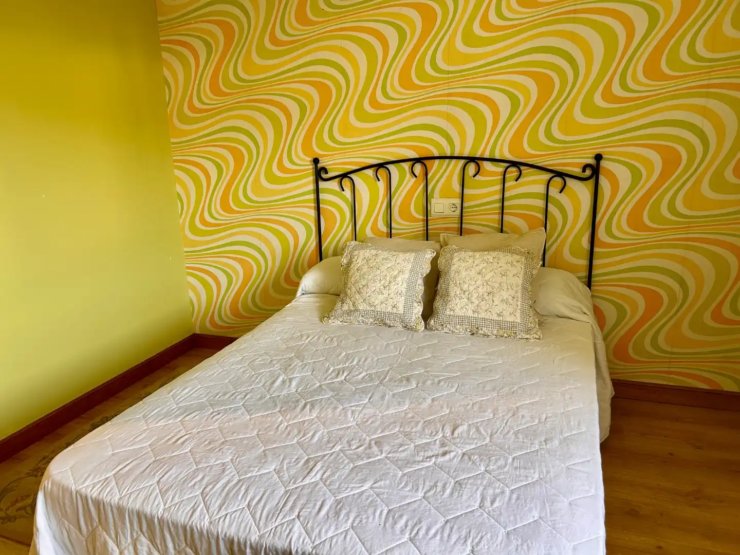Flat for sale in Alameda Ayuntamiento, 17, Colindres Bedroom of Flat for sale in Colindres with Balcony