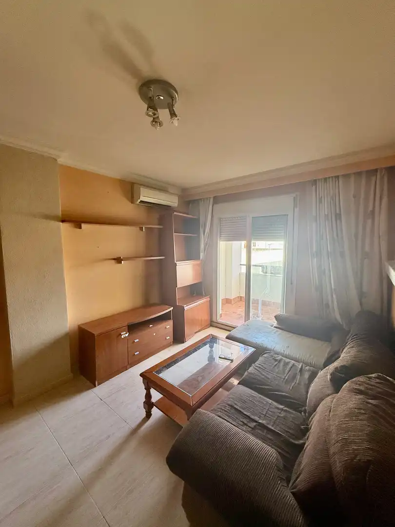Flat for sale in Plaza Rafael Alberti, 3, La Banda - Campo de Fútbol Living room of Flat for sale in Chiclana de la Frontera with Air Conditioner and Balcony