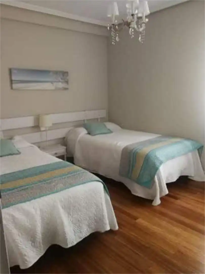 Estudio de alquiler en Zarautz Habitación de Estudio de alquiler en Zarautz con Calefacción, Jardín privado y Terraza