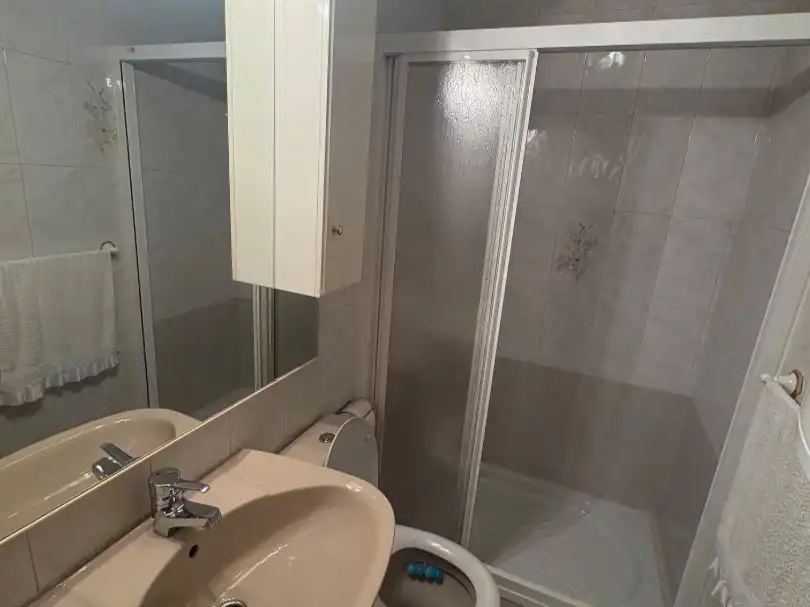 Flat for sale in Calle Juan XXIII, 11, Avilés Bathroom of Flat for sale in Avilés