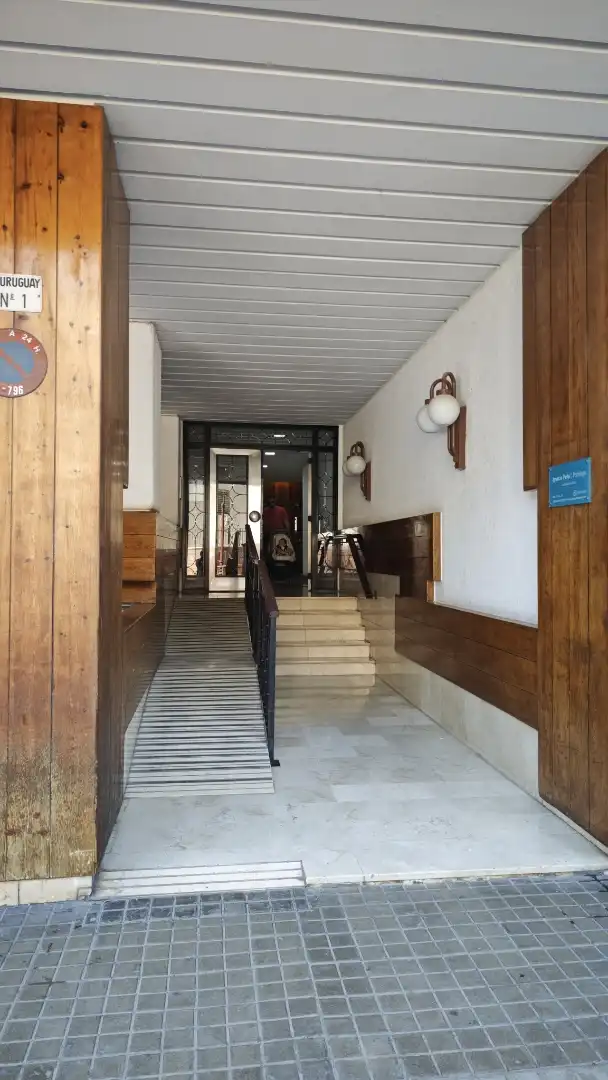 Pis en venda a Carrer de L'uruguai, 1, Valencia Capital Pis en venda en Valencia Capital amb Aire condicionat i Balcó