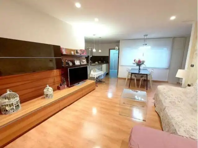 Flat for rent in Carrer Juan Ramón Jiménez, 1, Centro