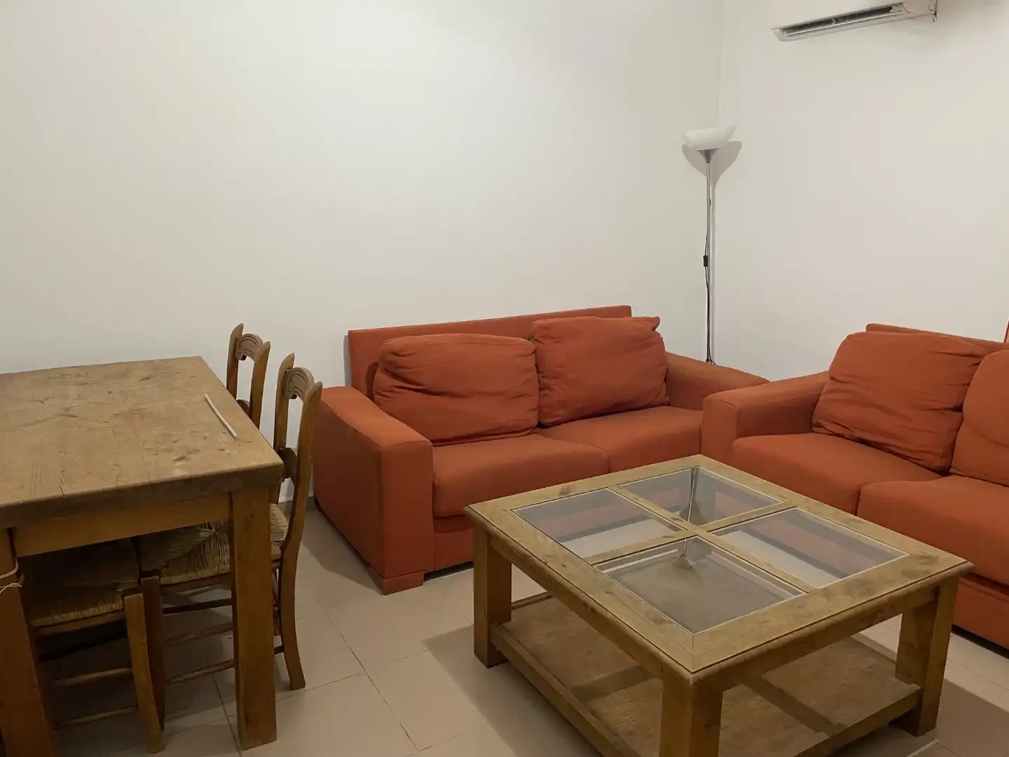 Flat for rent in Calle Juan Díaz de Solís, 44, El Tardón - El Carmen Living room of Flat for rent in Sevilla with Air Conditioner, Heating and Storage room