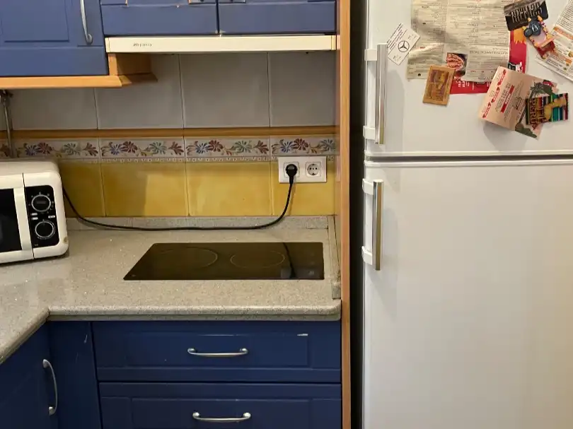 Flat for rent in Calle Juan Díaz de Solís, 44, El Tardón - El Carmen Kitchen of Flat for rent in Sevilla with Air Conditioner, Heating and Storage room