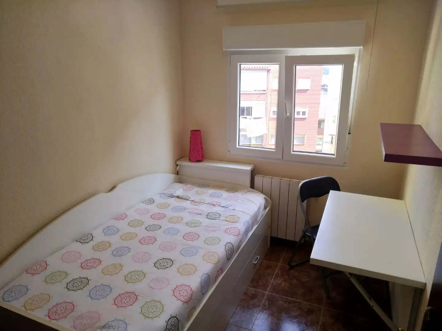 Piso de alquiler en Grupo Los Pinares, 4a, Los Castros Habitación de Piso de alquiler en Santander