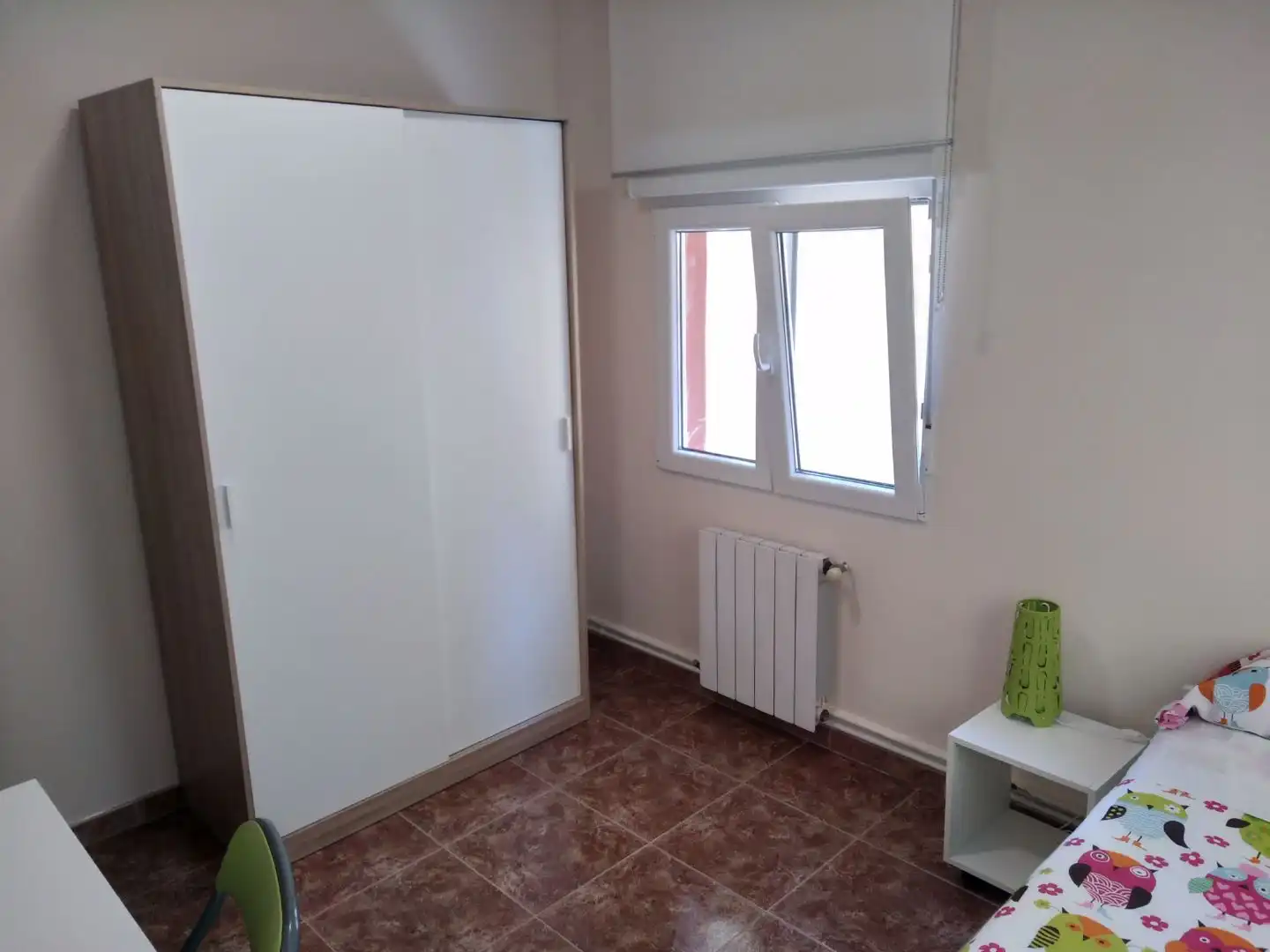 Piso de alquiler en Grupo Los Pinares, 4a, Los Castros Habitación de Piso de alquiler en Santander