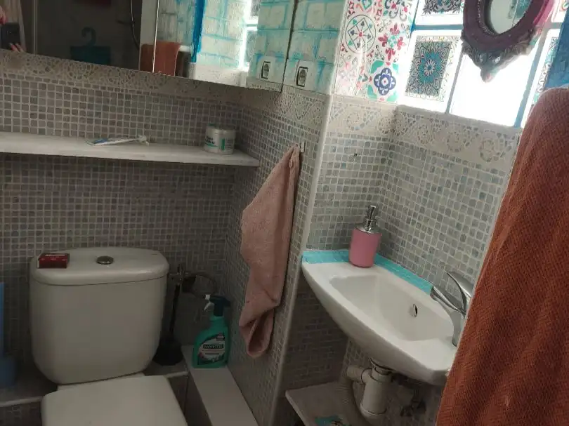 Ático en venta en Calle Gumersinda Rosillo, 1, Moscardó Baño de Ático en venta en Madrid Capital con Aire acondicionado, Terraza y Balcón