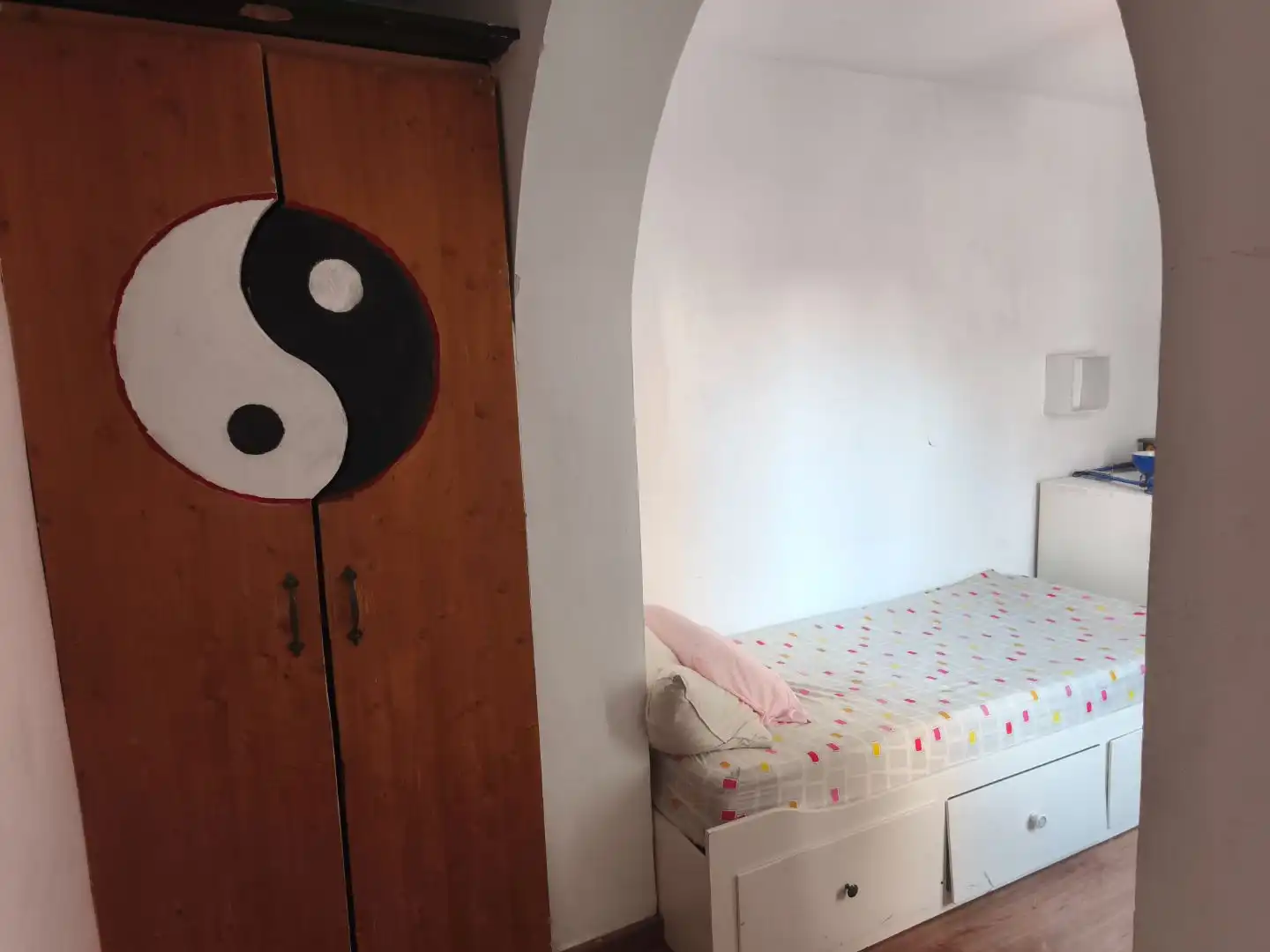 Ático en venta en Calle Gumersinda Rosillo, 1, Moscardó Habitación de Ático en venta en Madrid Capital con Aire acondicionado, Terraza y Balcón
