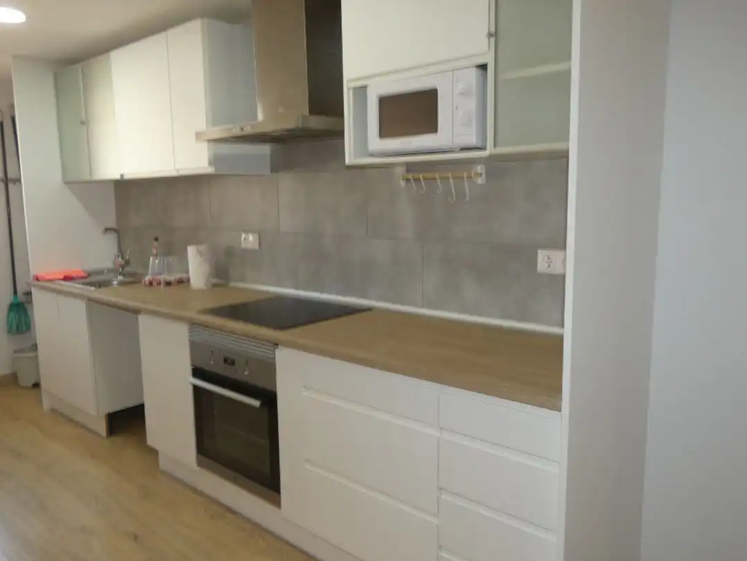 Flat for rent in Carrer Mare de Déu de la Mercè, 26, Centro Kitchen of Flat for rent in Mutxamel with Air Conditioner, Parquet flooring and Storage room