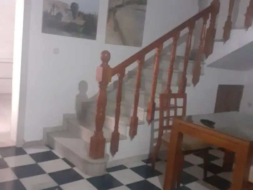 Casa adosada en venda a Calle del Islam, 35, Huerta de la Reina - Trassierra Casa adosada en venda en Córdoba amb Aire condicionat