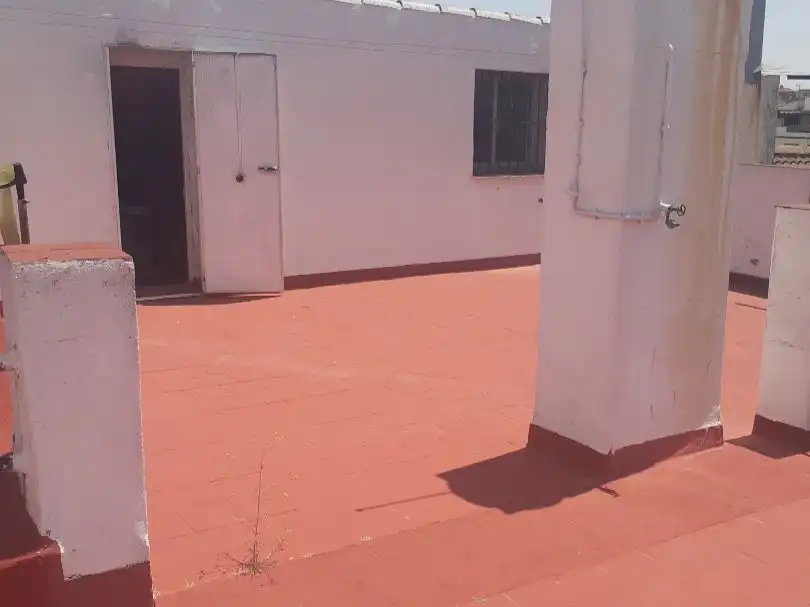 Casa adosada en venda a Calle del Islam, 35, Huerta de la Reina - Trassierra Terrassa de Casa adosada en venda en Córdoba amb Aire condicionat