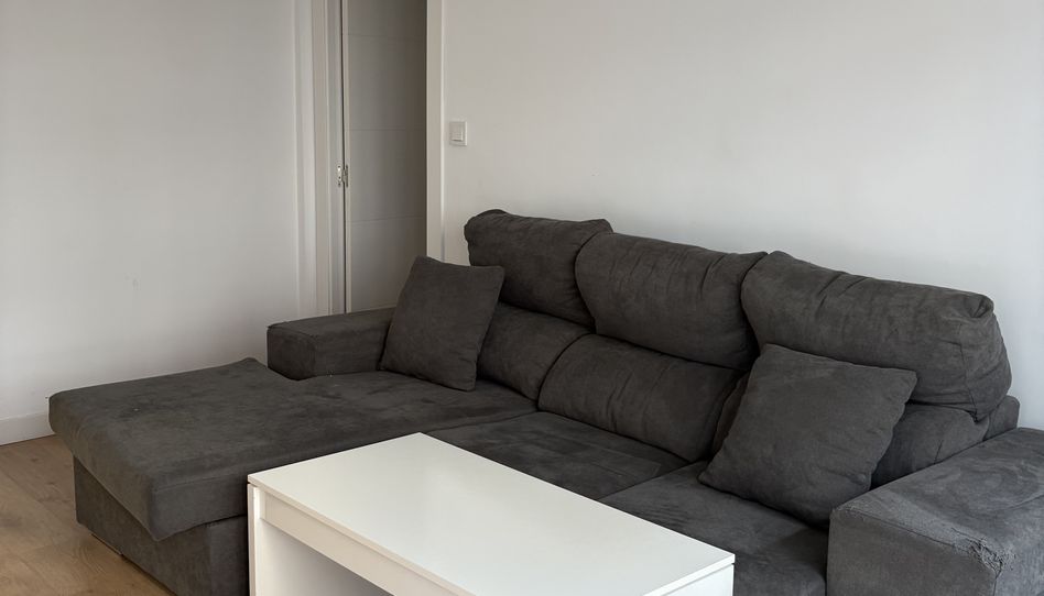 Flat for sale in Calle Mártires, 14, Inmobiliaria - Barreda, Torrelavega - image 1 Photo 1 of Flat for sale in Calle Mártires, 14, Inmobiliaria - Barreda, Torrelavega