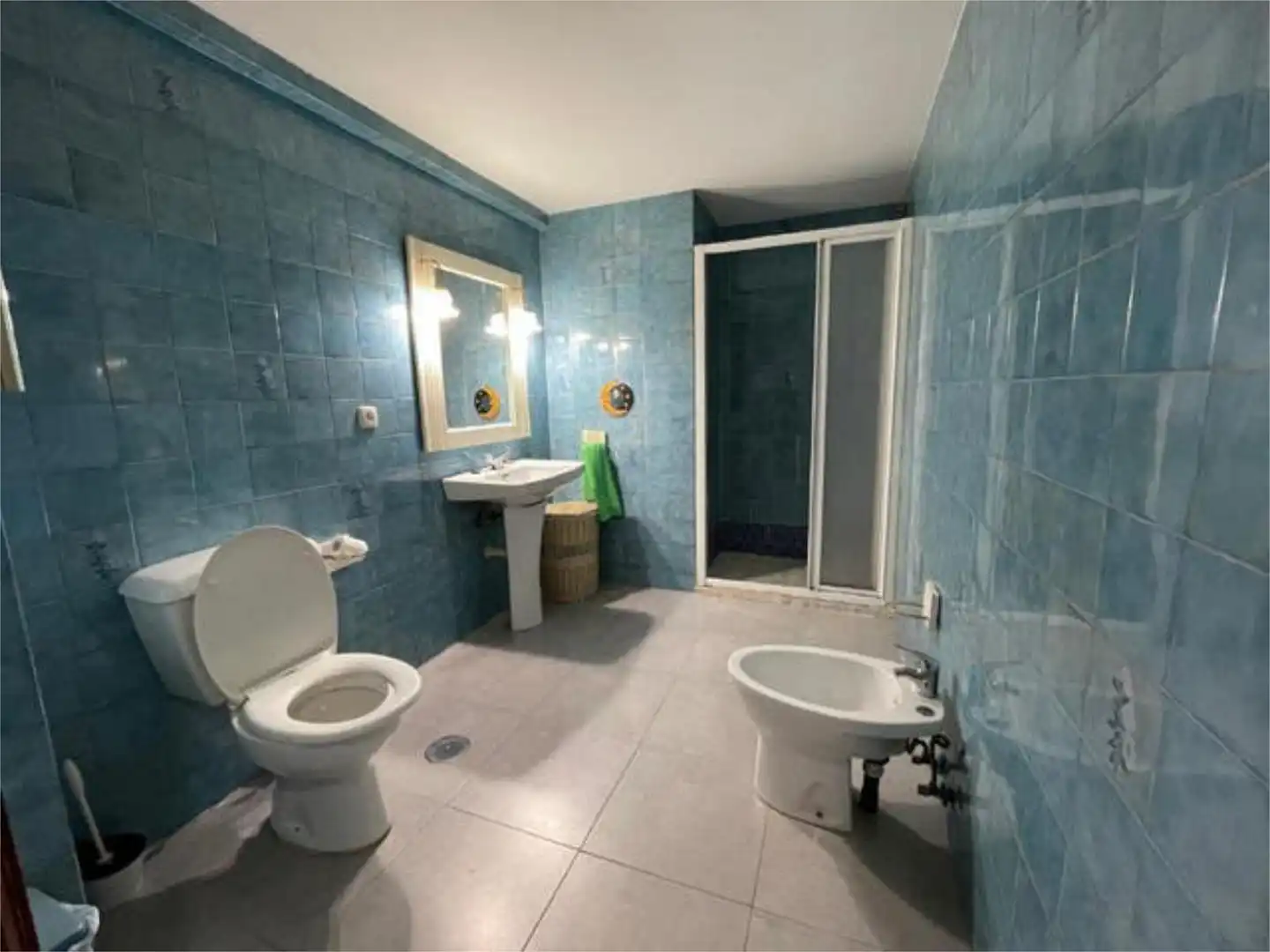 Flat for rent in Sta. Marina - San Andrés - San Pablo - San Lorenzo Bathroom of Flat for rent in Córdoba with Heating and Furnished