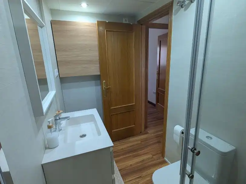 Piso de alquiler en Santiago el Mayor Baño de Piso de alquiler en Murcia con Aire acondicionado, Parquet y Terraza