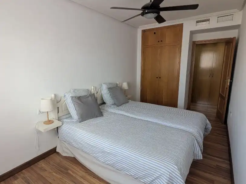 Piso de alquiler en Santiago el Mayor Habitación de Piso de alquiler en Murcia con Aire acondicionado, Parquet y Terraza