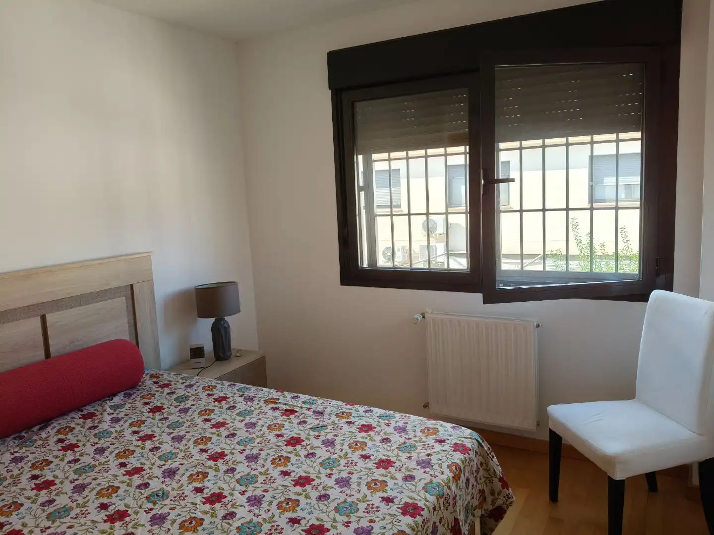Flat for sale in La Montaña - El Cortijo Bedroom of Flat for sale in Aranjuez with Air Conditioner, Heating and Private garden