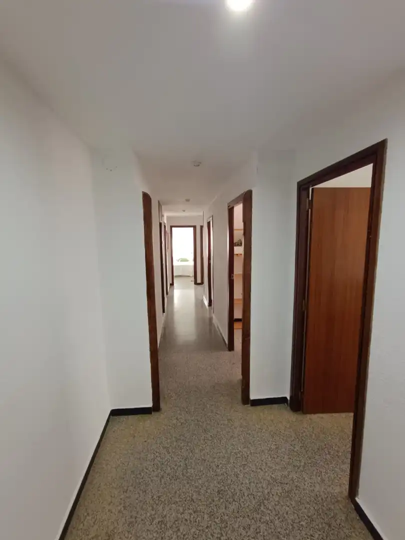 Wohnung zur Miete in Carrer de Gascó Oliag, 8, Ciutat Universitària Wohnung zur Miete in Valencia mit Möbliert, Ofen und Waschmaschine