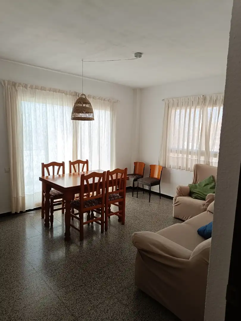 Wohnung zur Miete in Carrer de Gascó Oliag, 8, Ciutat Universitària Esszimmer von Wohnung zur Miete in Valencia mit Möbliert, Ofen und Waschmaschine