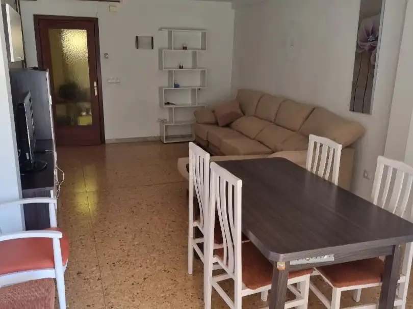 Pis en venda a Carrer Josep Trueta, 3, Blanes Sala d'estar de Pis en venda en Blanes amb Balcó