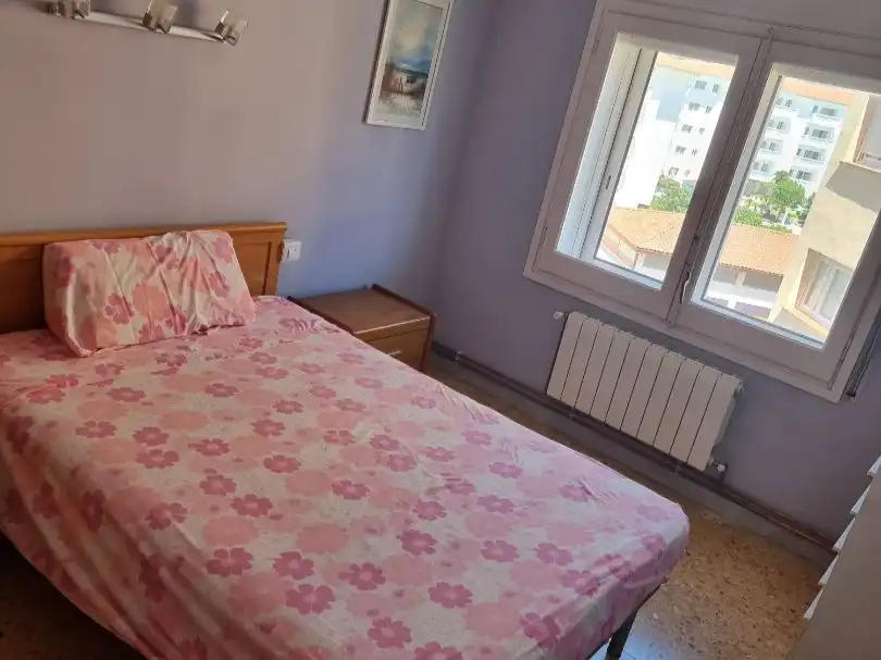 Pis en venda a Carrer Josep Trueta, 3, Blanes Dormitori de Pis en venda en Blanes amb Balcó