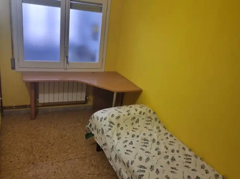 Pis en venda a Carrer Josep Trueta, 3, Blanes Dormitori de Pis en venda en Blanes amb Balcó