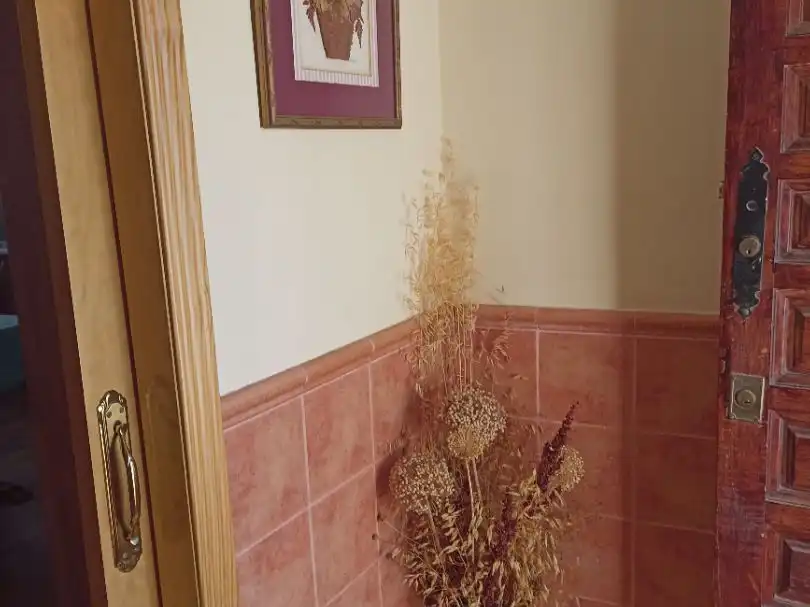 Finca rústica en venta en Calle Guirigay, 38, Valdeolivas Baño de Finca rústica en venta en Valdeolivas con Terraza, Trastero y Amueblado