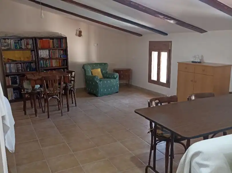 Finca rústica en venta en Calle Guirigay, 38, Valdeolivas Comedor de Finca rústica en venta en Valdeolivas con Terraza, Trastero y Amueblado