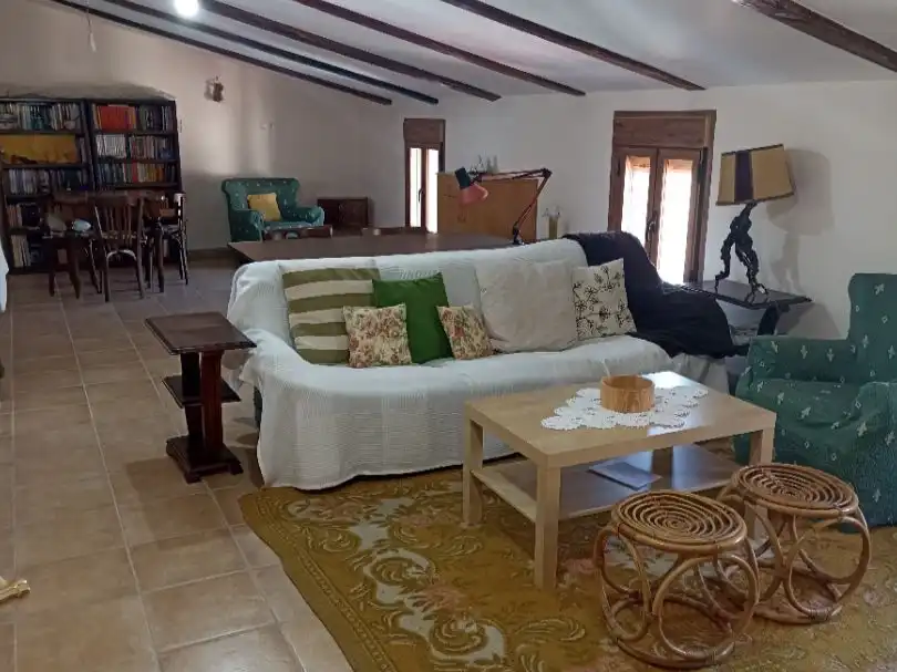 Finca rústica en venta en Calle Guirigay, 38, Valdeolivas Sala de estar de Finca rústica en venta en Valdeolivas con Terraza, Trastero y Amueblado