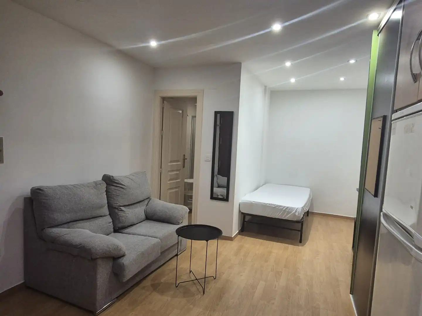 Estudio de alquiler en Calle Misericordia, 14, Centro - Sagrario Estudio de alquiler en Calle Misericordia, 14, Centro - Sagrario