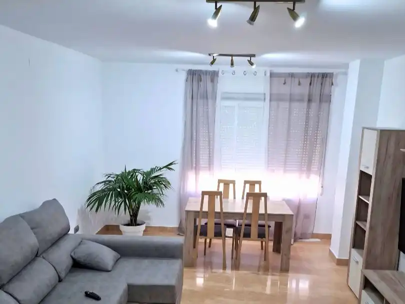 Habitación en Calle Esperanza, 27, La Guija Comedor de Dúplex para compartir en Ciudad Real con Aire acondicionado, Calefacción y Amueblado