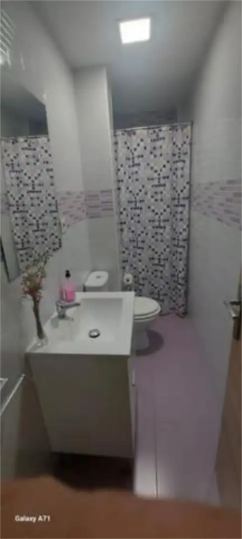 Piso de alquiler en Fuentepiña Baño de Piso de alquiler en Huelva con Amueblado