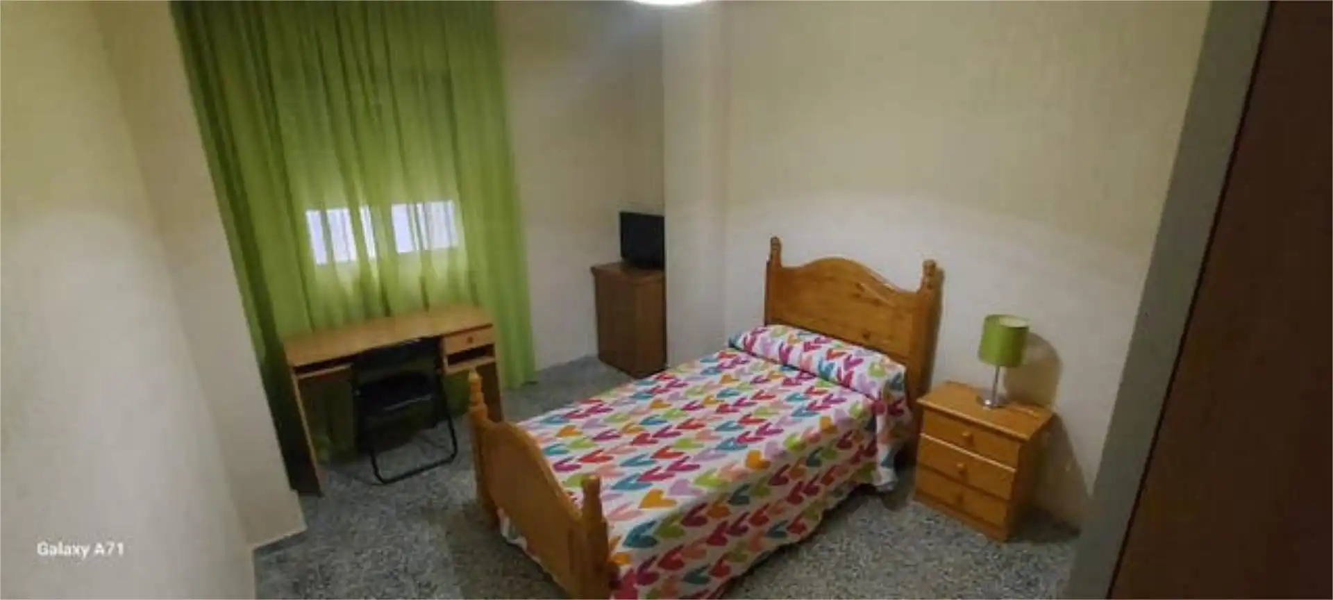 Piso de alquiler en Fuentepiña Habitación de Piso de alquiler en Huelva con Amueblado