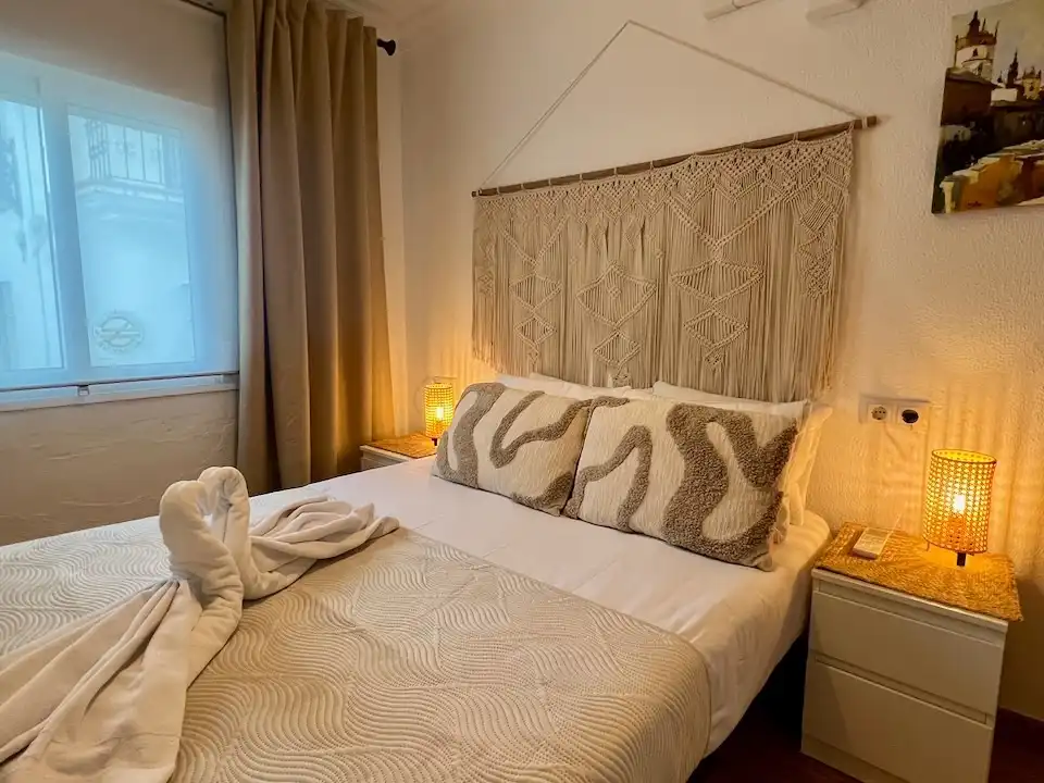 Flat for sale in Calle San Sebastián, 34, Mijas pueblo Bedroom of Flat for sale in Mijas with Air Conditioner and Terrace