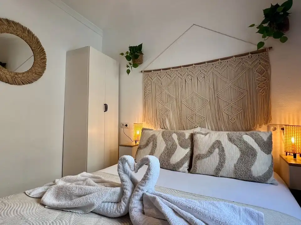 Flat for sale in Calle San Sebastián, 34, Mijas pueblo Bedroom of Flat for sale in Mijas with Air Conditioner and Terrace