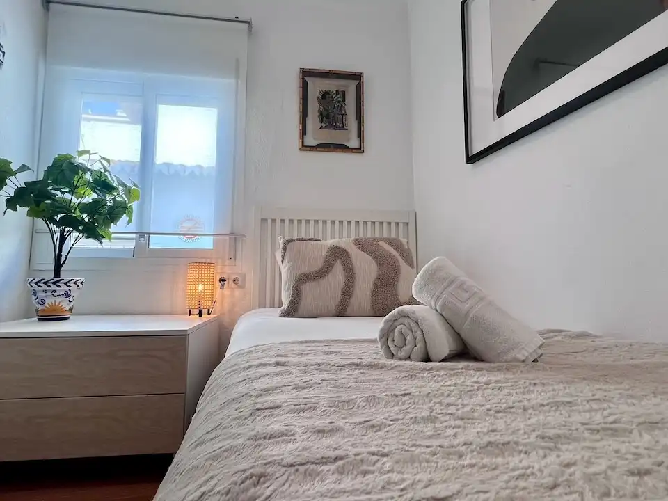 Flat for sale in Calle San Sebastián, 34, Mijas pueblo Bedroom of Flat for sale in Mijas with Air Conditioner and Terrace