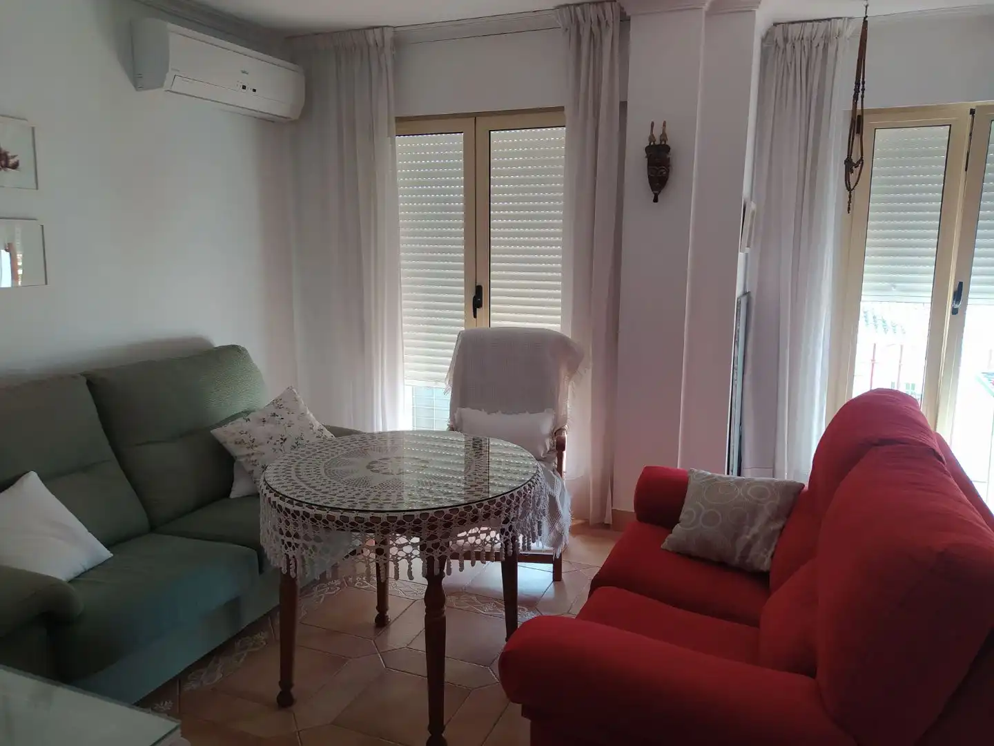 Wohnzimmer von Wohnung zur Miete in Rota mit Klimaanlage, Heizung und Möbliert